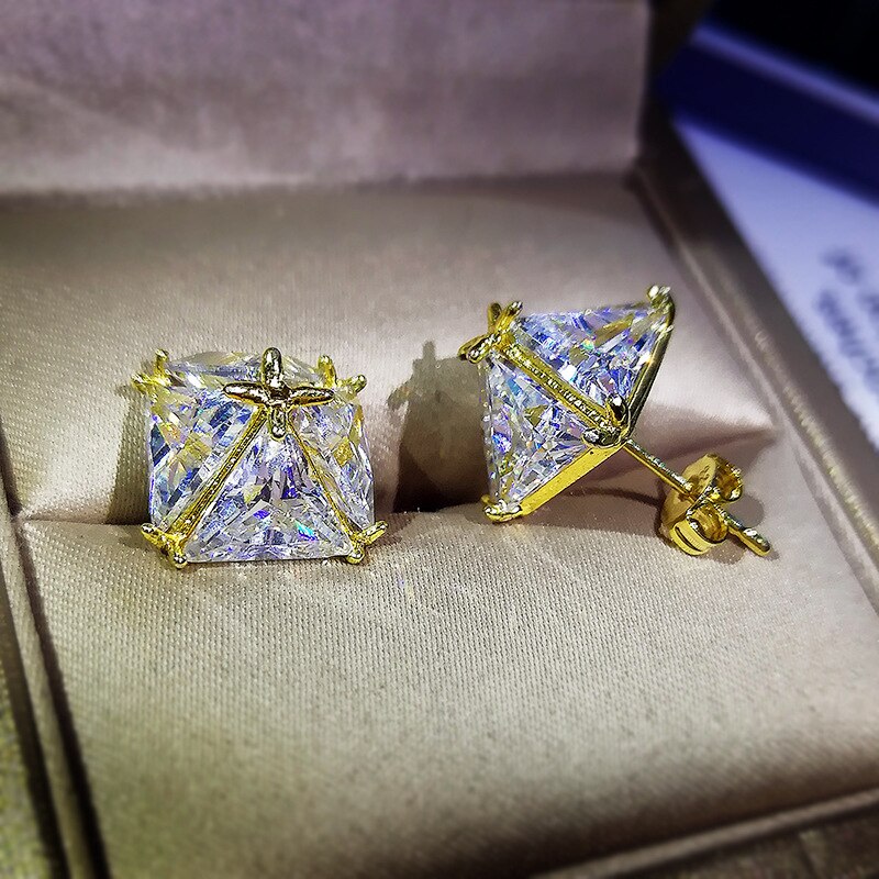 Luxury Zircon Earrings Yellow Gold with GREEN emerald stone Color